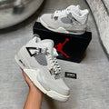 Air Jordan 4